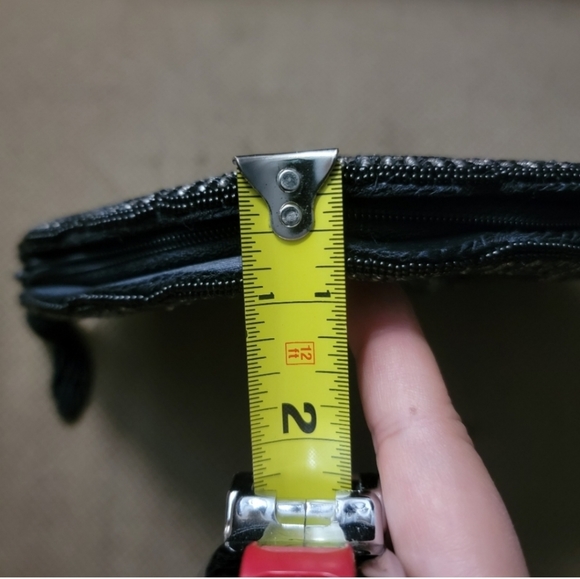 Vintage glass beaded evening clutch shell shape - Picture 8 of 9